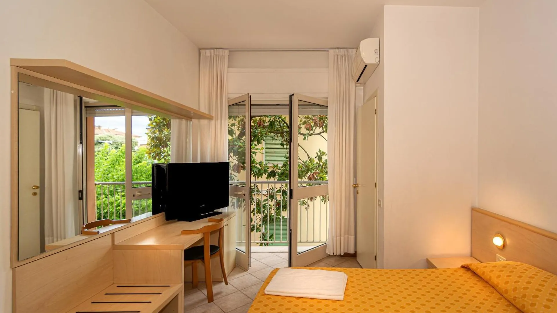 Florentia Hotel Lido di Camaiore