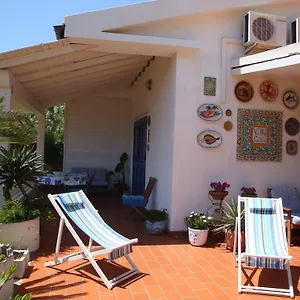 villa-cetta-bb.sicilyhotelsitaly.net/