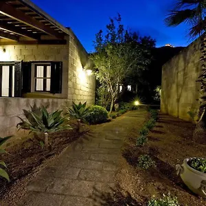 https://miramare-residence.sicilyhotelsitaly.net