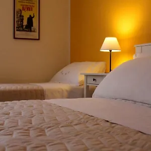 https://gli-artisti-guest-rooms-bagheria.sicilyhotelsitaly.net